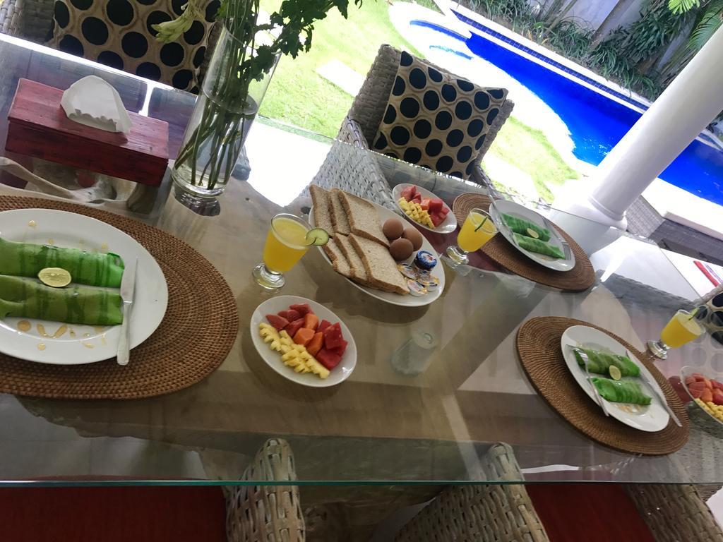 Villa Camelia Seminyak Zewnętrze zdjęcie