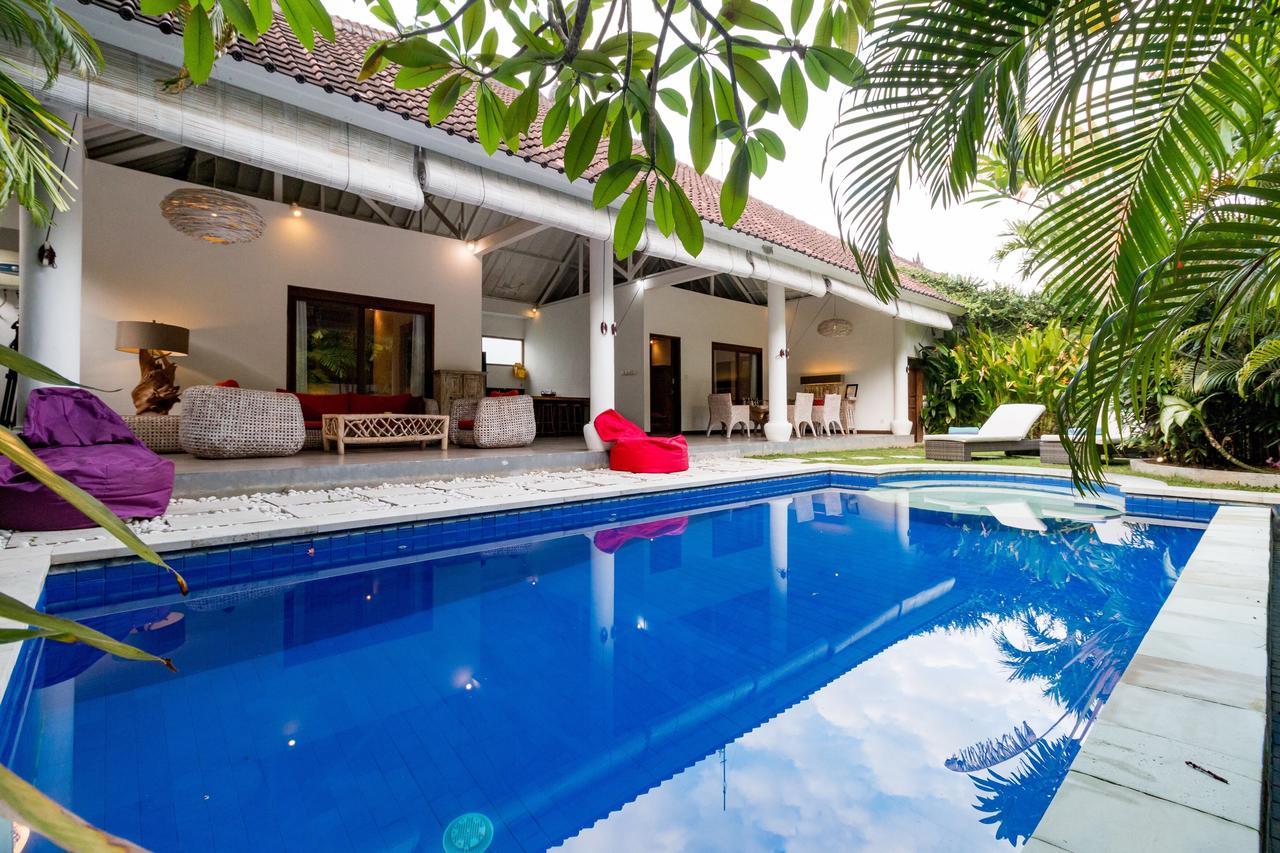 Villa Camelia Seminyak Zewnętrze zdjęcie